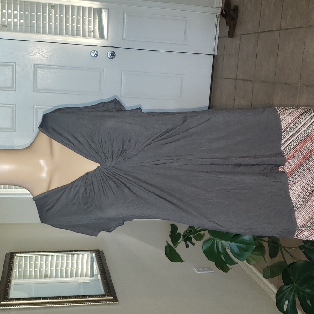 Andree s knotted vneck soft